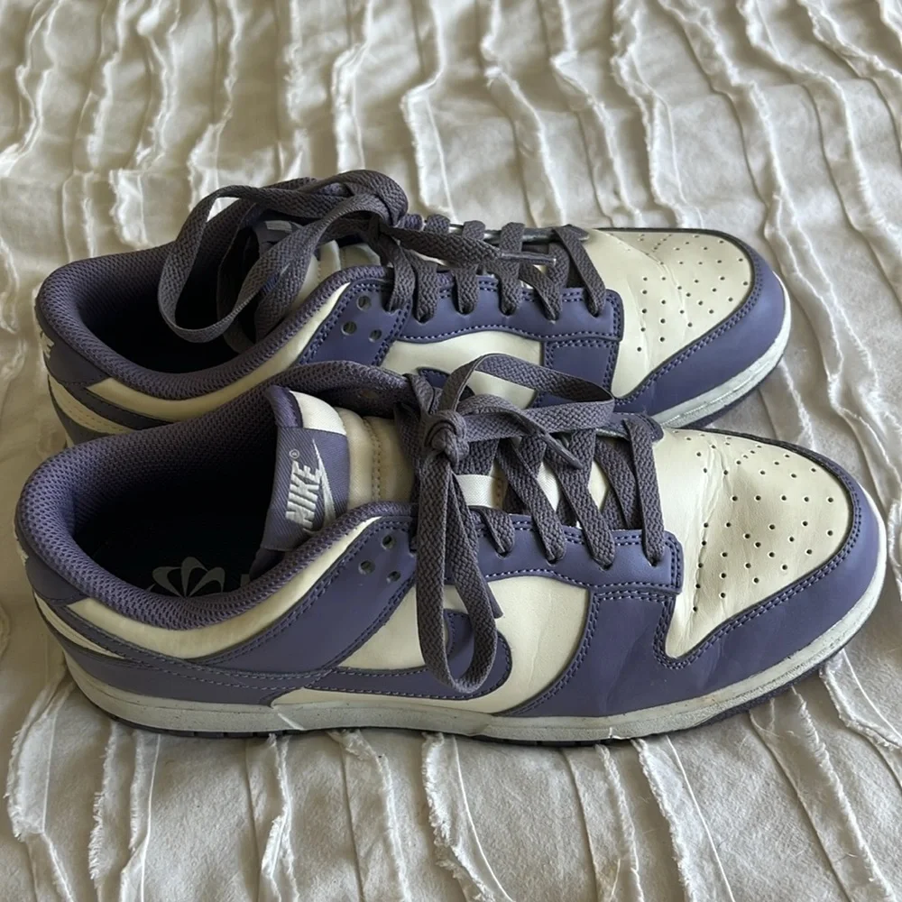 Nike Women’s Nike Dunk Low - Picture 3 of 9